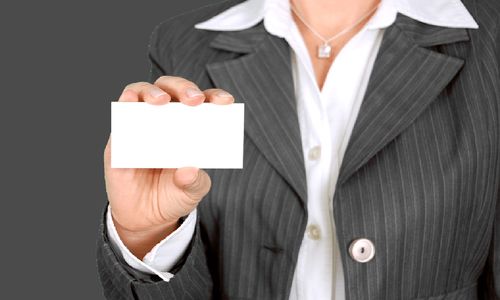 菠蘿邦 紙質(zhì)名片電子數(shù)據(jù)化，開啟企業(yè)互聯(lián)網(wǎng)新商業(yè)場(chǎng)景入口